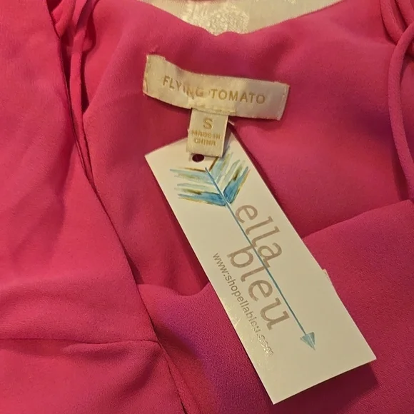 B3. New Flying Tomato Pink Ruffled Women's Top Size Small - Picture 2 of 4
